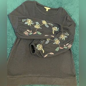 🌺 Time & Tru Women’s sweater